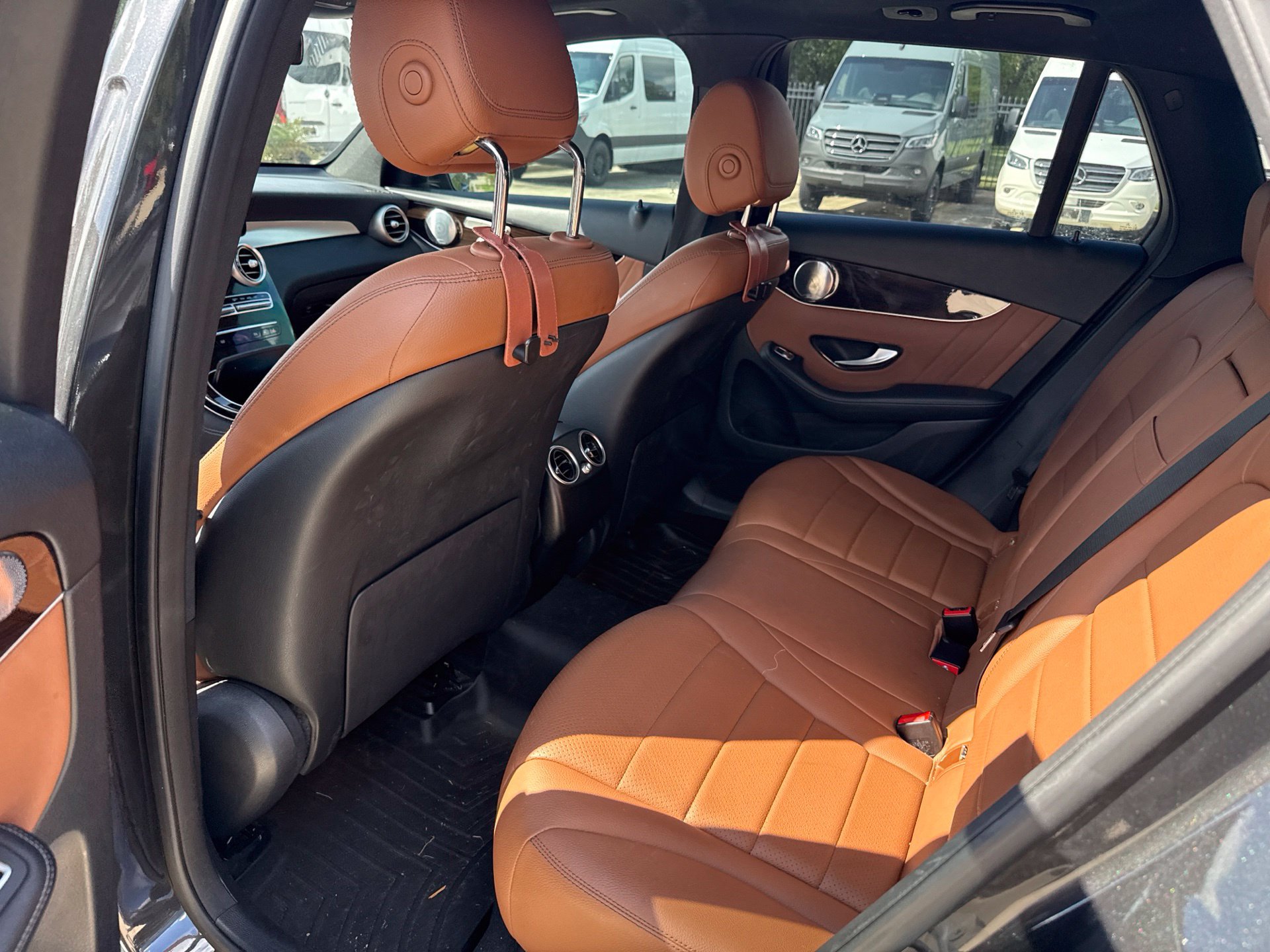Used 2020 Mercedes-Benz GLC 300 image 10