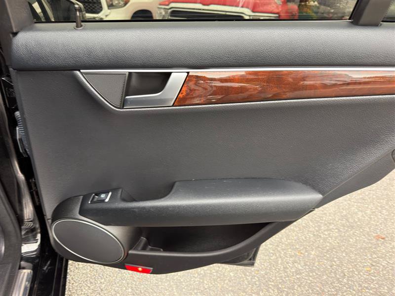 Used 2012 Mercedes-Benz C 250 Sedan w/ Multimedia Pkg image 27