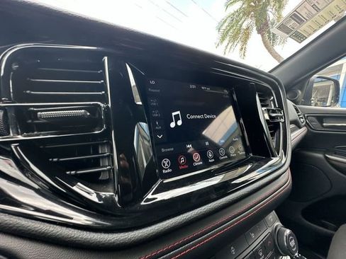 Used 2023 Dodge Durango GT AWD/4WD image 25