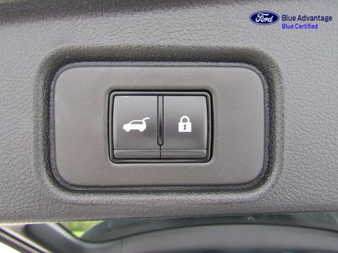 Used 2025 Nissan Pathfinder Platinum w/ Cargo Package AWD/4WD image 23