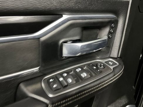 Used 2022 RAM 2500 Laramie AWD/4WD image 23