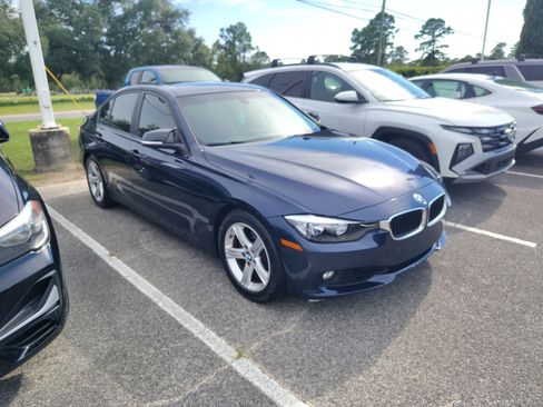 Used 2013 BMW 328i Sedan RWD image 1