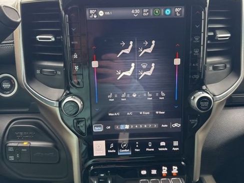 Used 2024 RAM 3500 Laramie image 18