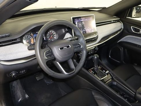 Used 2024 Jeep Compass Latitude AWD/4WD image 24