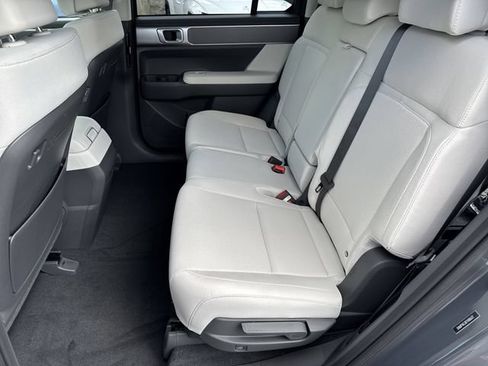 New 2026 Hyundai Santa Fe SE FWD image 14