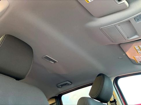 Used 2025 Ford Ranger XL w/ Trailer Tow Package image 13