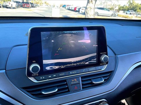 Used 2024 Nissan Altima 2.5 SR image 26