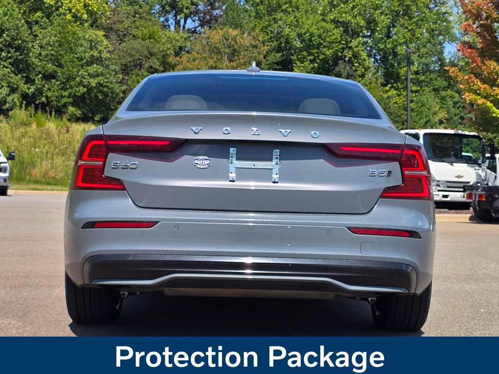 Used 2023 Volvo S60 B5 Plus w/ Climate Package AWD/4WD image 3