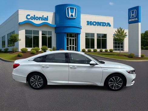 Used 2019 Honda Accord EX image 8