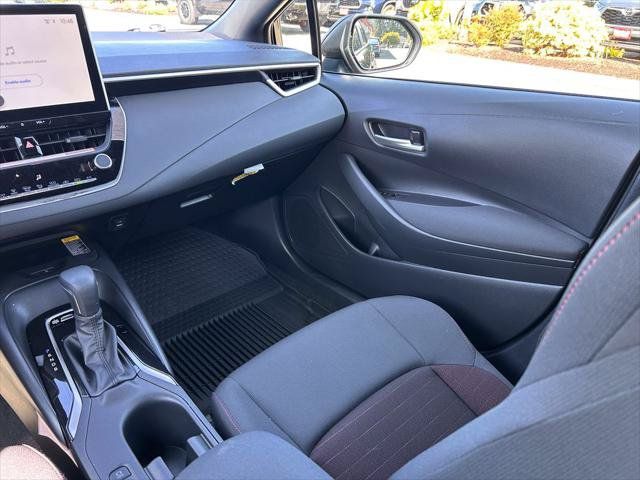 Certified 2026 Toyota Corolla SE w/ SE Package FWD image 18