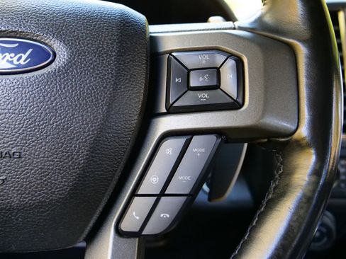 Used 2019 Ford F150 Raptor w/ Equipment Group 802A Luxury image 20