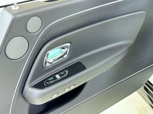 Used 2025 Rolls-Royce Spectre AWD/4WD image 26
