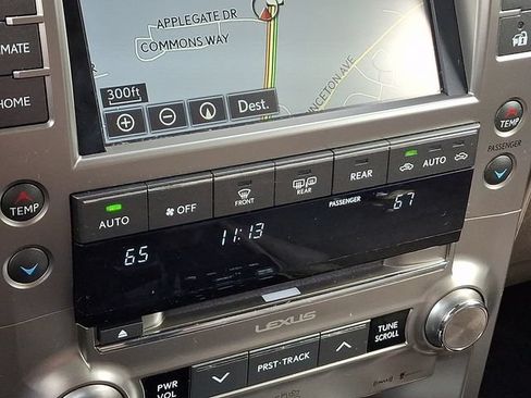 Used 2020 Lexus GX 460 Luxury AWD/4WD image 17