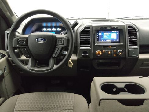 Used 2018 Ford F150 XLT RWD image 22