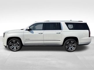 Used 2018 GMC Yukon XL Denali w/ Denali Ultimate Package AWD/4WD video 2
