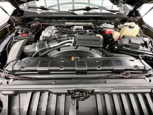 Used 2024 GMC Sierra 2500 Denali w/ Technology Package image 10