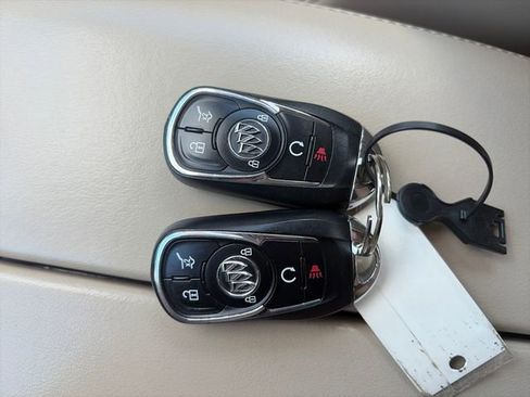 Used 2017 Buick Envision Premium AWD/4WD image 56