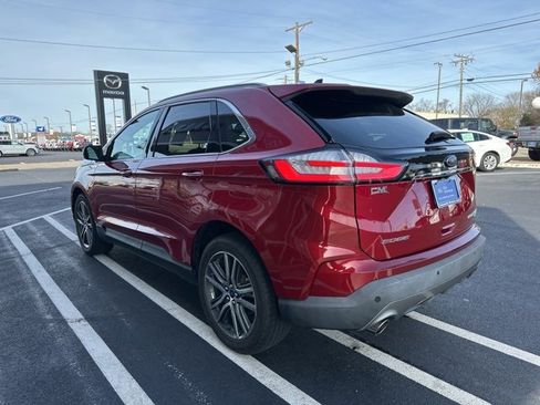 Certified 2020 Ford Edge Titanium image 5