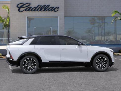 New 2026 Cadillac Lyriq Sport RWD image 5