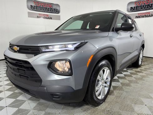 Used 2023 Chevrolet TrailBlazer LS image 7