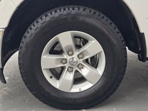 Used 2024 RAM 1500 Classic SLT AWD/4WD image 17