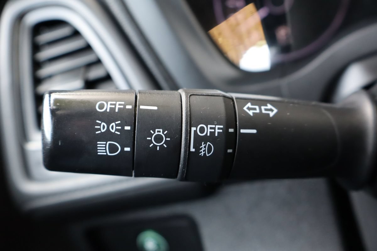Used 2019 Honda HR-V Sport image 30
