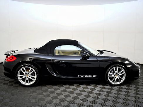 Used 2014 Porsche Boxster image 18
