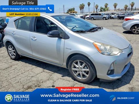 Used 2012 Toyota Prius C Four FWD image 5