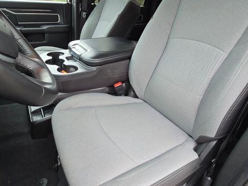 Used 2024 RAM 2500 Big Horn w/ Bed Utility Group image 20