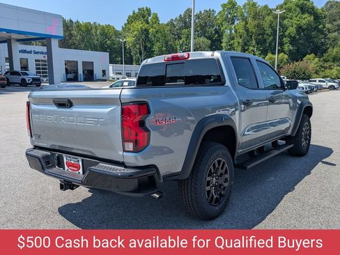 New 2026 Chevrolet Colorado Trail Boss AWD/4WD image 2
