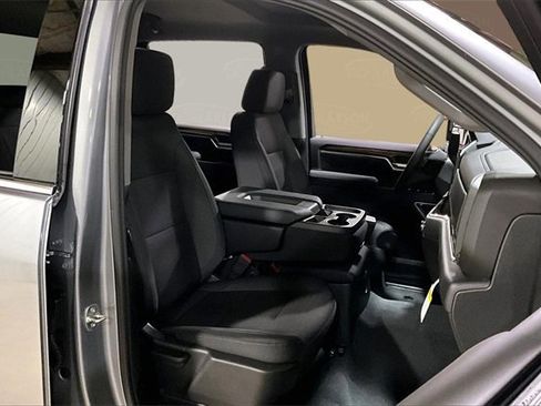 New 2026 GMC Sierra 2500 SLE w/ SLE Value Package; image 11