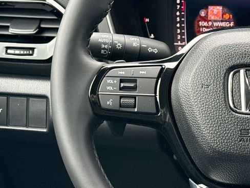 New 2026 Honda Pilot Touring image 28