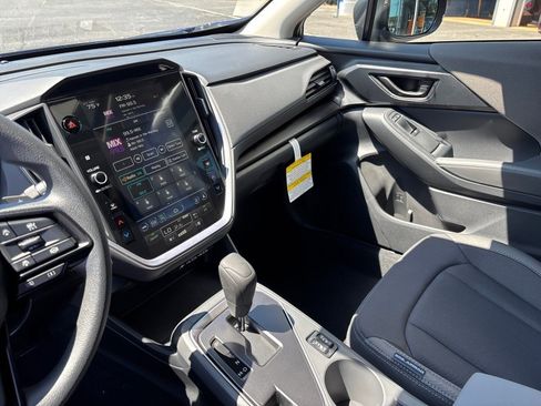 Used 2025 Subaru Crosstrek 2.0i Premium AWD/4WD image 26