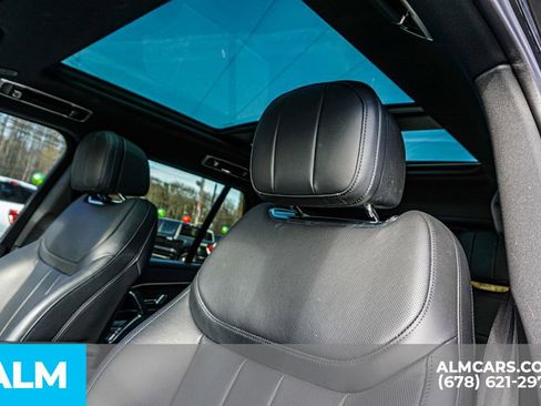 Used 2023 Land Rover Range Rover SE image 18