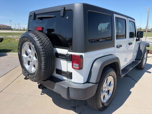 Used 2015 Jeep Wrangler Unlimited Sport w/ Quick Order Package 24S image 14