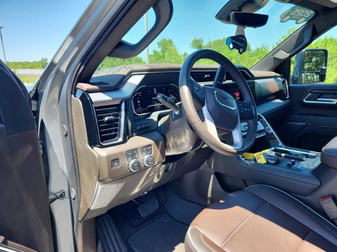 Certified 2025 GMC Sierra 2500 Denali w/ Denali Reserve Package AWD/4WD image 20