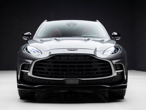 Used 2024 Aston Martin DBX 707 AWD/4WD image 8