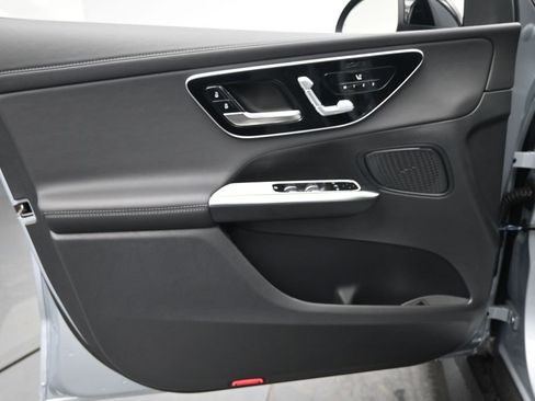 New 2026 Mercedes-Benz GLC 300 4MATIC image 18