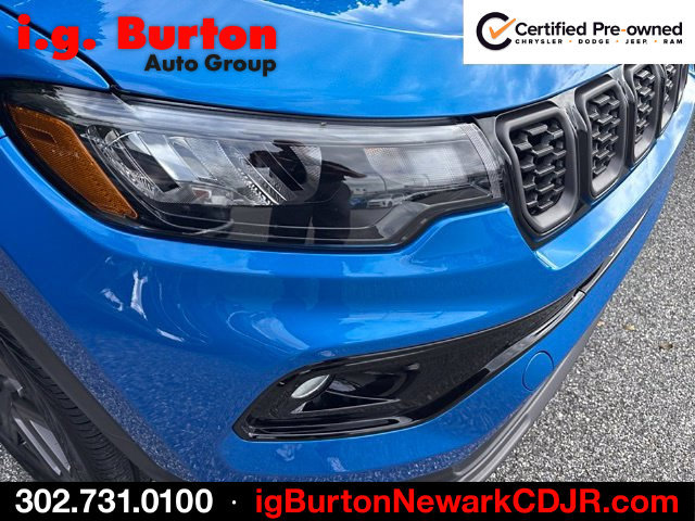 Used 2026 Jeep Compass Limited AWD/4WD image 6