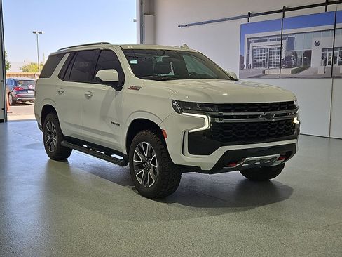 Used 2021 Chevrolet Tahoe Z71 AWD/4WD image 2