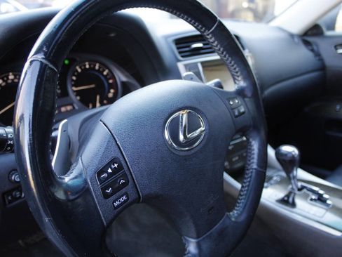 Used 2009 Lexus IS 250 AWD image 22