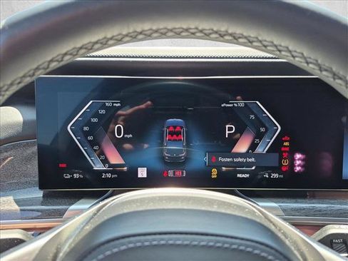 Used 2023 BMW i7 xDrive60 AWD/4WD image 10