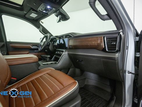 Used 2024 GMC Sierra 1500 Denali Ultimate AWD/4WD image 40