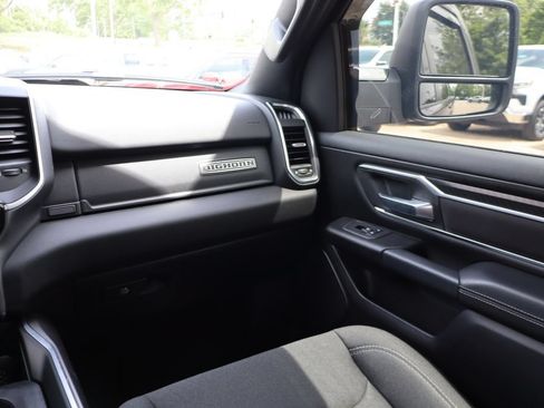 Used 2025 RAM 1500 Big Horn AWD/4WD image 45