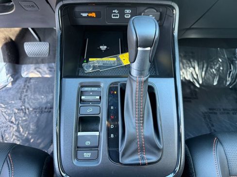 Certified 2025 Honda CR-V Sport Touring image 27