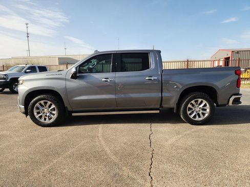 Used 2021 Chevrolet Silverado 1500 LTZ w/ LTZ Premium Package image 4