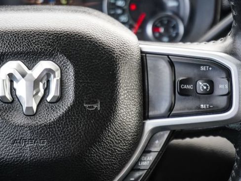 Used 2024 RAM 3500 Big Horn w/ Sport Appearance Package AWD/4WD image 15