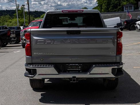 Used 2024 Chevrolet Silverado 1500 LT AWD/4WD image 5