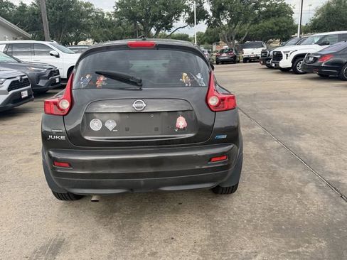 Used 2013 Nissan Juke S image 4
