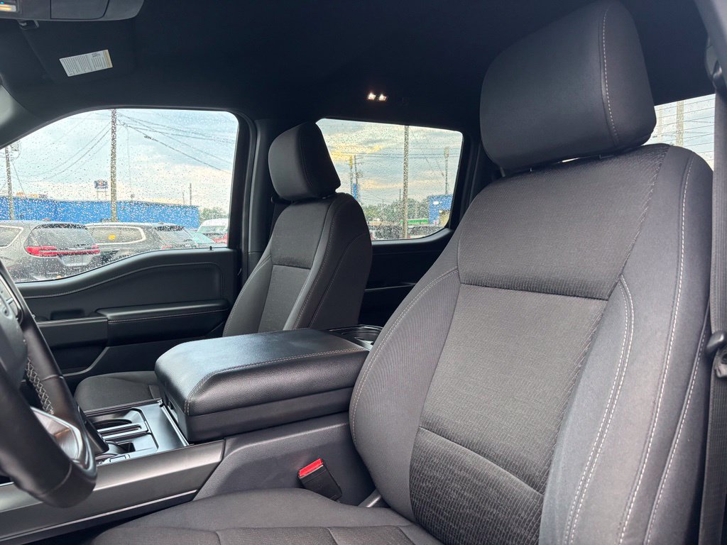 Used 2024 Ford F150 XLT w/ XLT Black Appearance Package AWD/4WD image 10